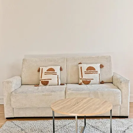Cosy Et Lumineux Proche De Nation Voltaire Apartment